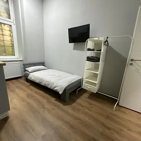 Appartement 103 *